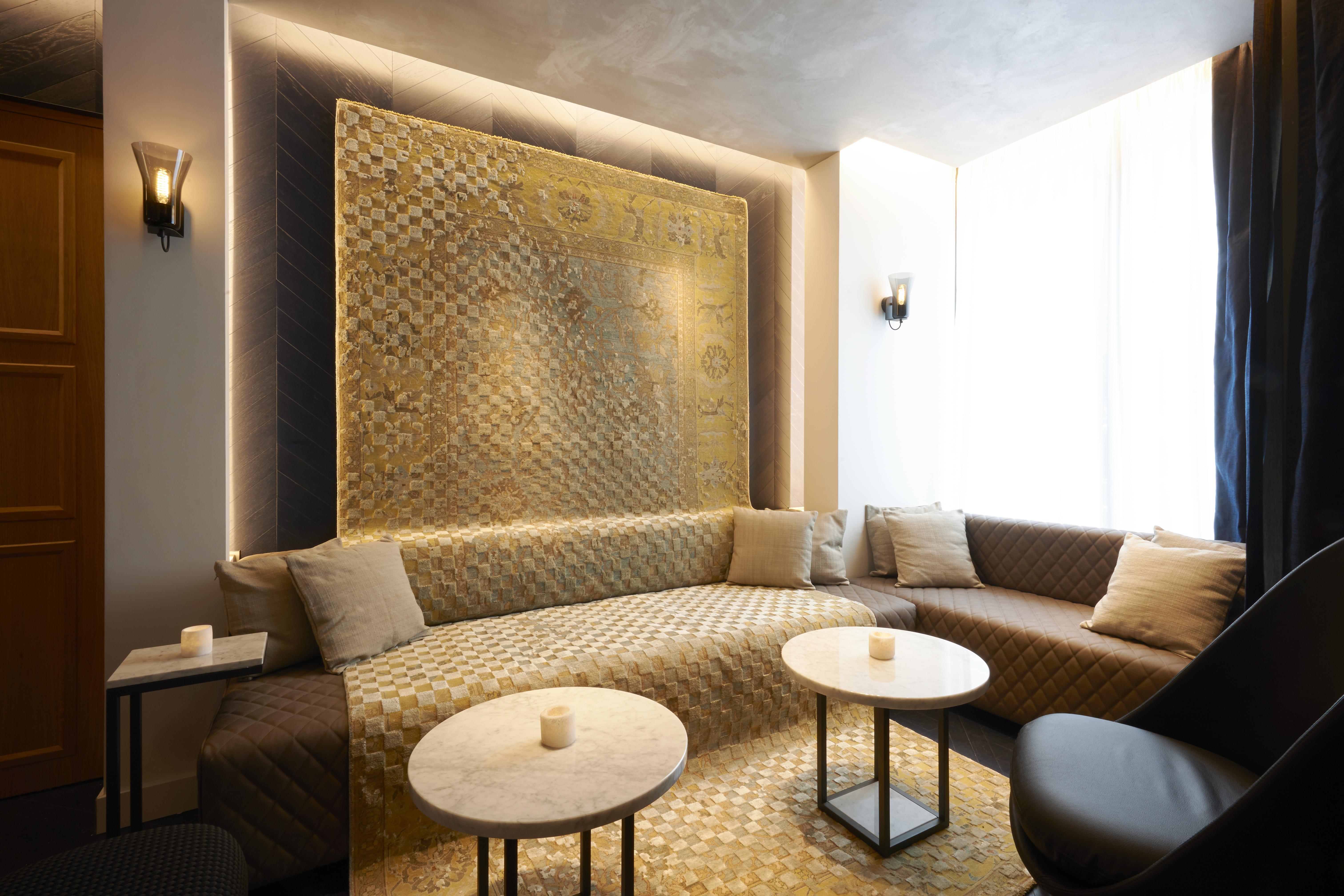 Perpetual Elysee Montaigne Paris Exterior foto